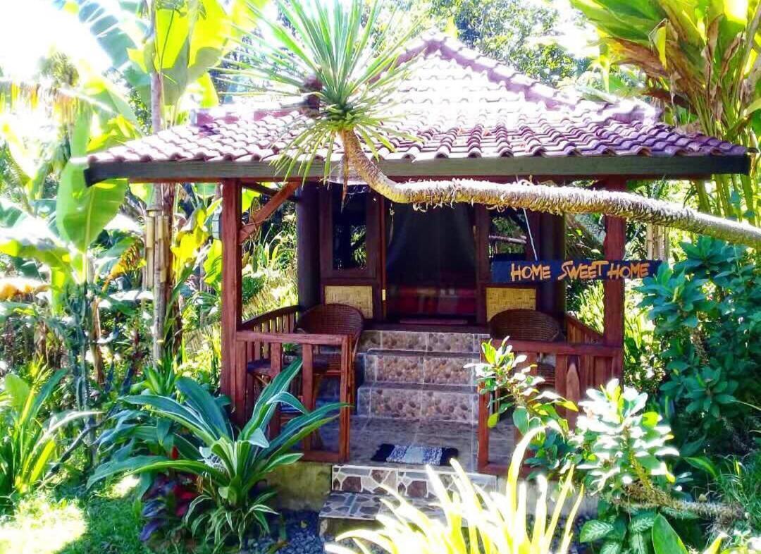 Sky Garden Lombok Apartment Tetebatu Exterior foto